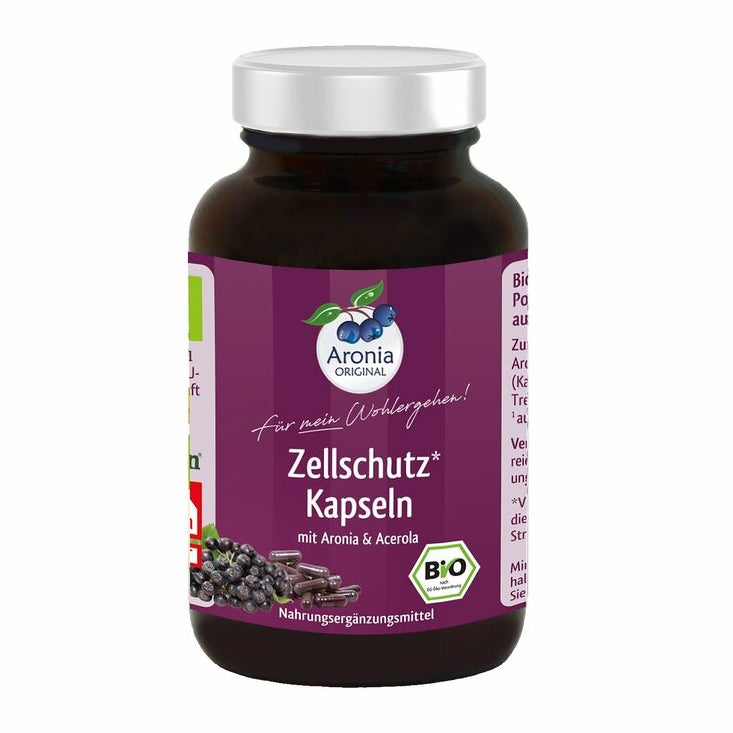 Organic dietary supplements with natural polyphenols made of aronia powder with vitamin C from the Acerolakirsche